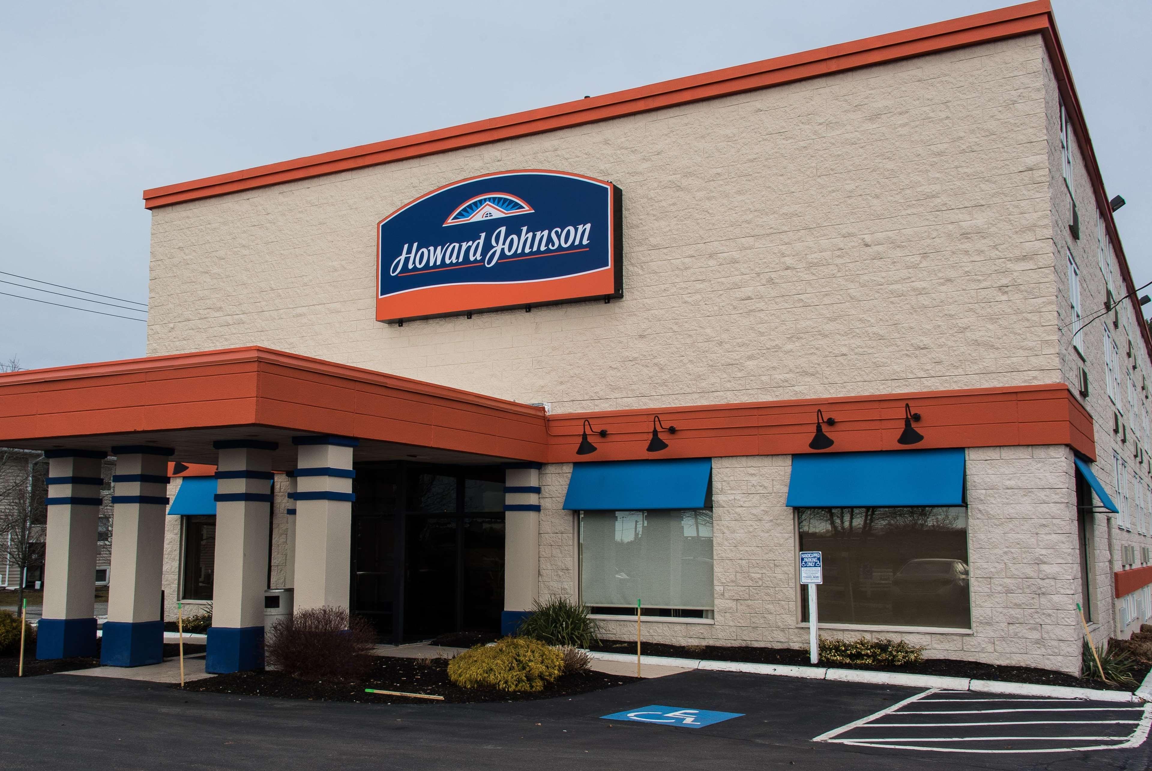 Howard Johnson By Wyndham Portsmouth Extérieur photo