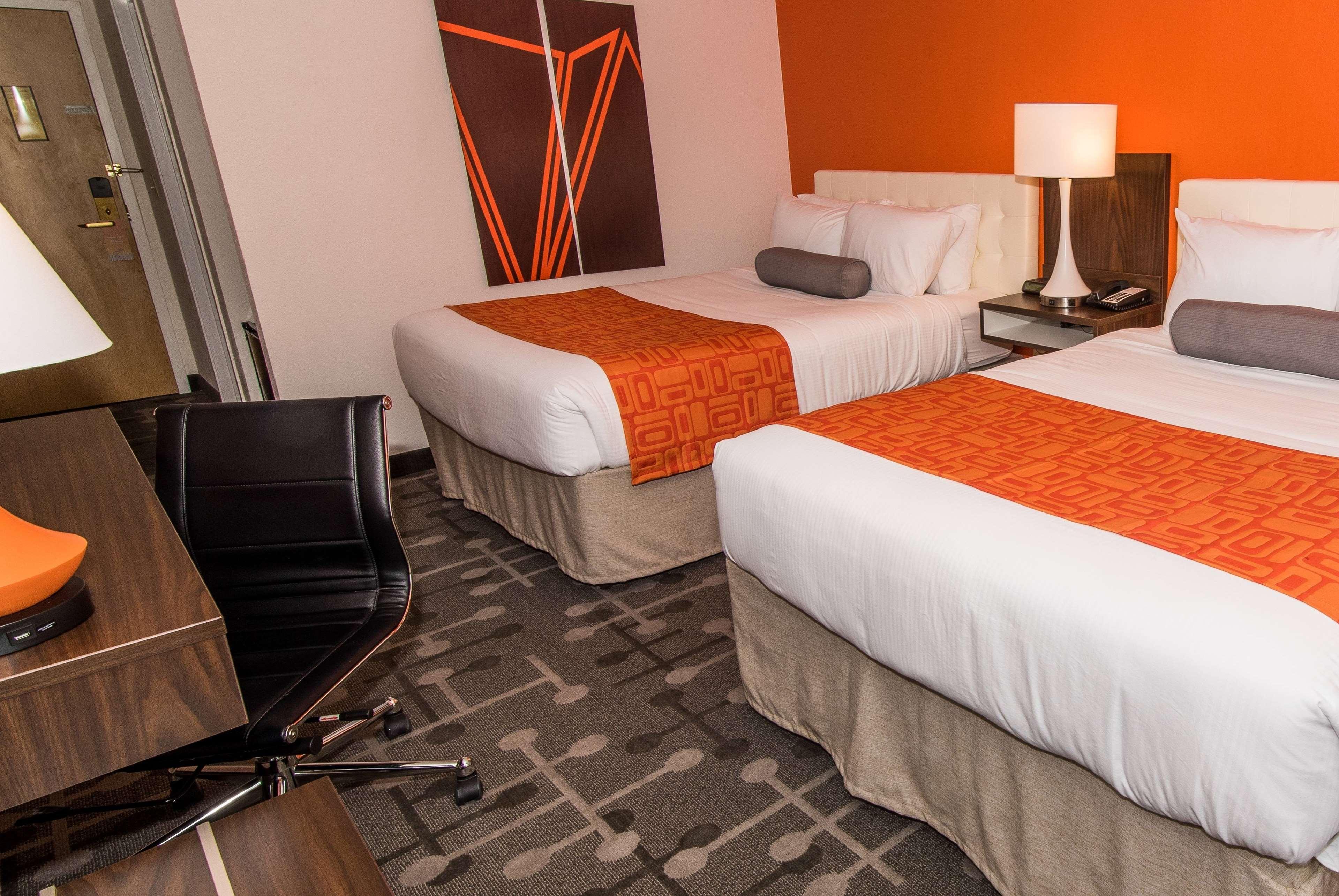 Howard Johnson By Wyndham Portsmouth Extérieur photo