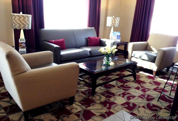 Howard Johnson By Wyndham Portsmouth Extérieur photo