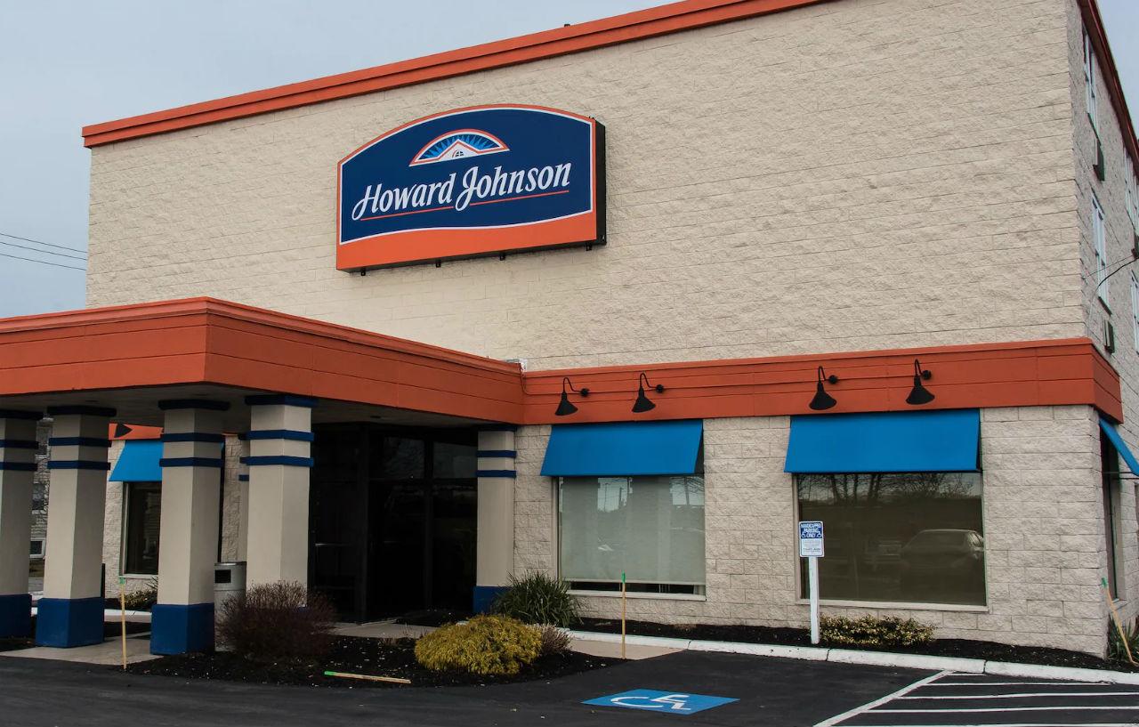 Howard Johnson By Wyndham Portsmouth Extérieur photo